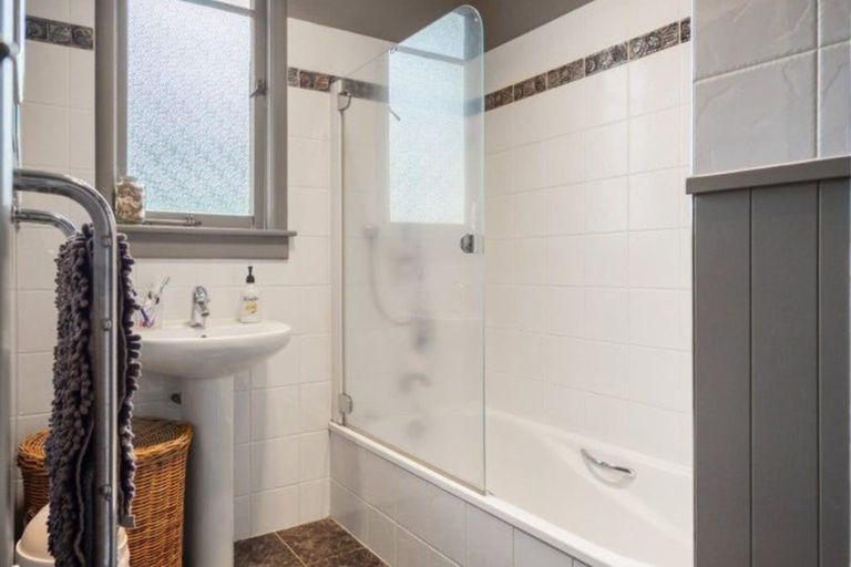 Photo of property in 37 Burrows Street, Tauranga South, Tauranga, 3112