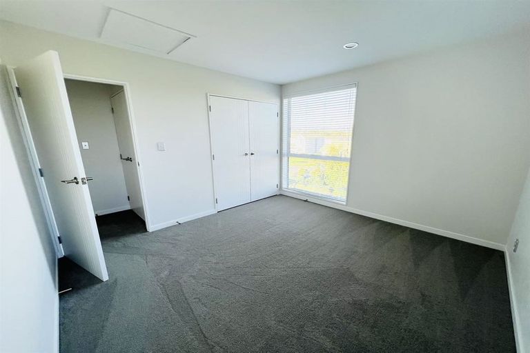 Photo of property in 1 Nephrite Lane, Henderson, Auckland, 0610