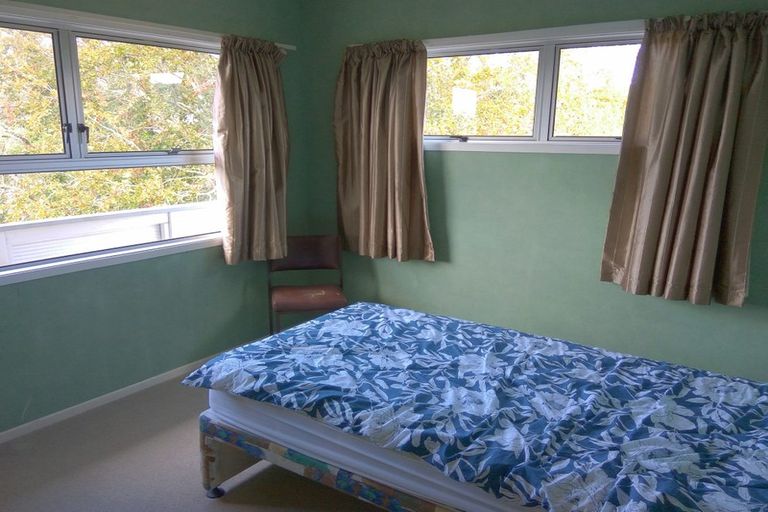 Photo of property in 16 Hilltop Avenue, Morningside, Whangarei, 0110