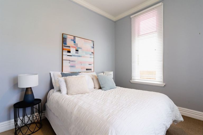 Photo of property in 67 Hargest Crescent, Saint Kilda, Dunedin, 9012