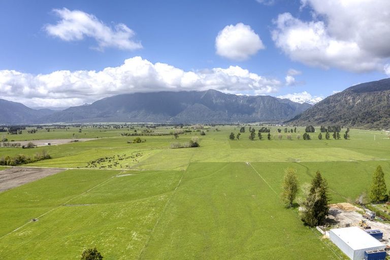 Photo of property in 86 Wanganui Flat Road, Harihari, 7884