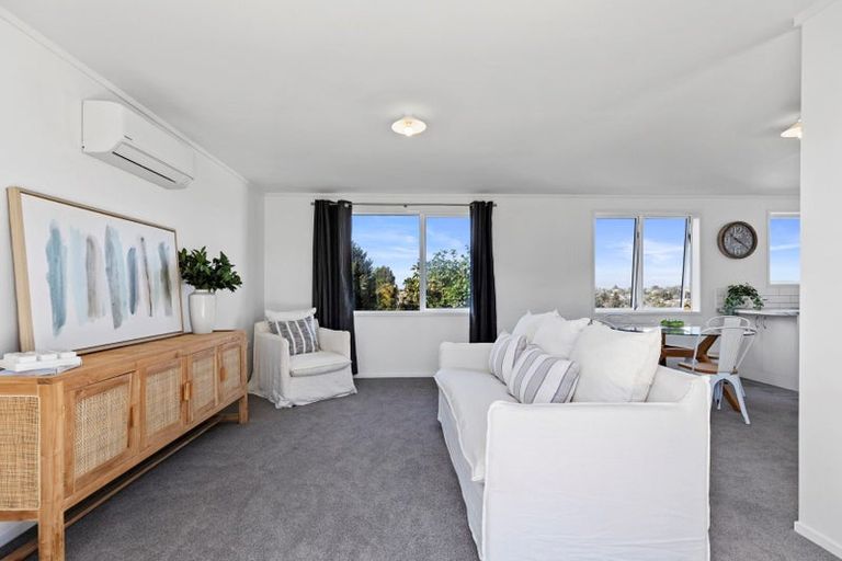 Photo of property in 18 Regent Street, Brookfield, Tauranga, 3110