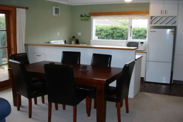 Photo of property in 42 Knowles Street, Terrace End, Palmerston North, 4410