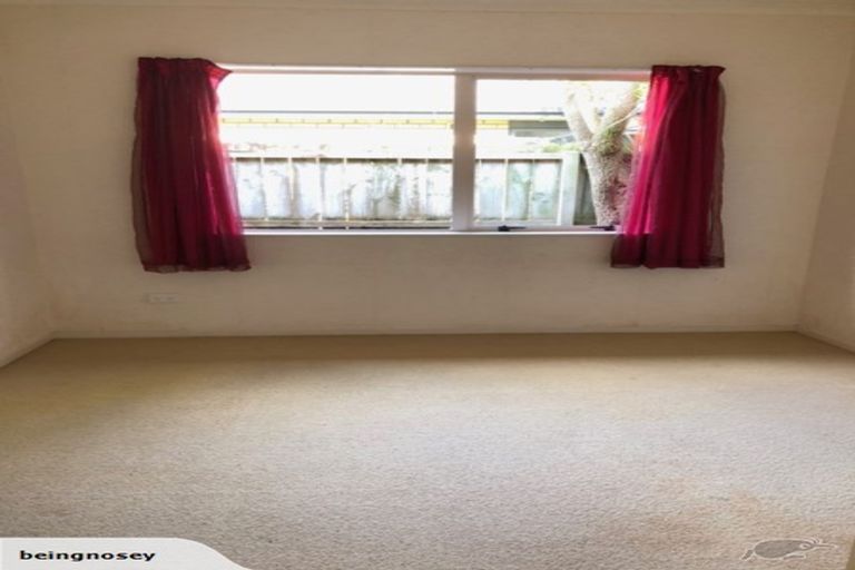 Photo of property in 14 Chapletown Drive, East Tamaki, Auckland, 2016