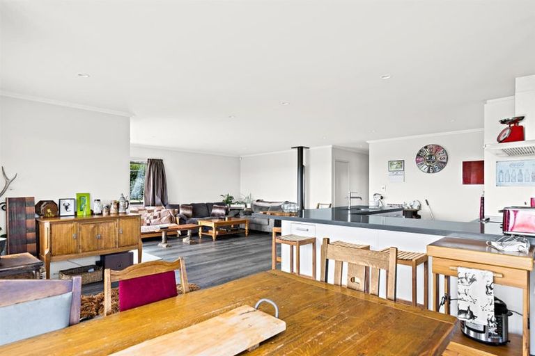 Photo of property in 251 Mairetahi Road, South Head, Helensville, 0874