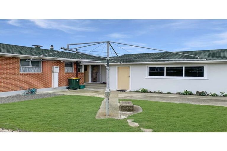 Photo of property in 6 Cardiff Street, Levin, 5510