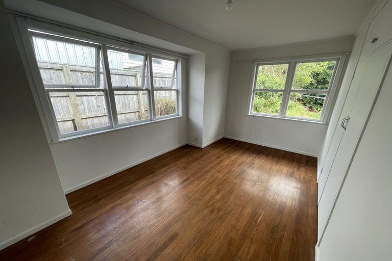 Photo of property in 194 Nile Road, Forrest Hill, Auckland, 0620