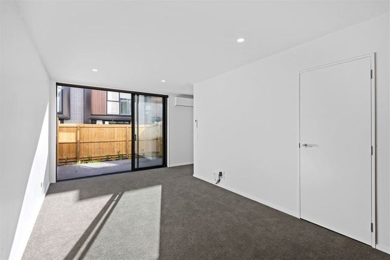 Photo of property in 5/325 Lincoln Road, Addington, Christchurch, 8024