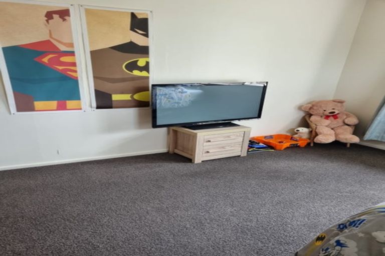 Photo of property in 2/264a Fergusson Drive, Heretaunga, Upper Hutt, 5018