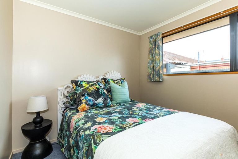 Photo of property in 2/150 North Street, West End, Timaru, 7910