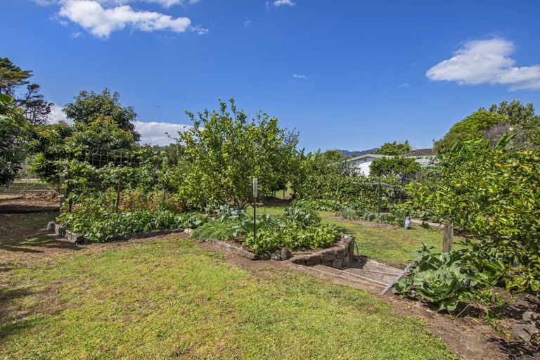 Photo of property in 326 One Tree Point Road, One Tree Point, 0118