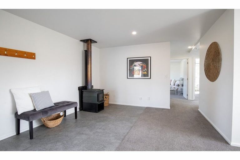 Photo of property in 154 Hillview Road, Alexandra, 9391