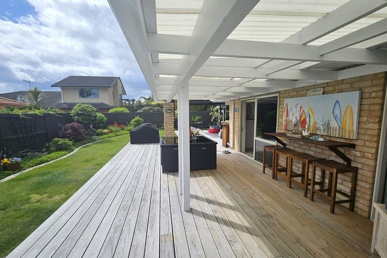 Photo of property in 4 Amery Place, Papamoa Beach, Papamoa, 3118