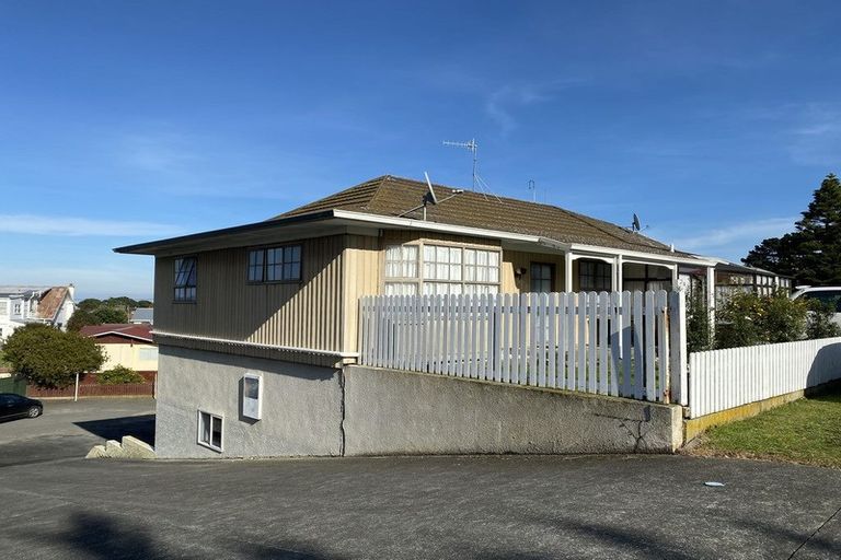 Photo of property in 19a York Street, Gonville, Whanganui, 4501