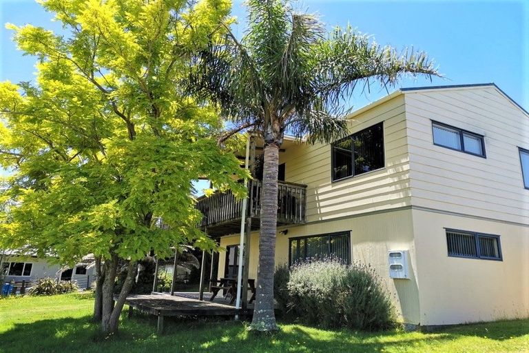 Photo of property in 34 Manaia View Road, One Tree Point, 0118
