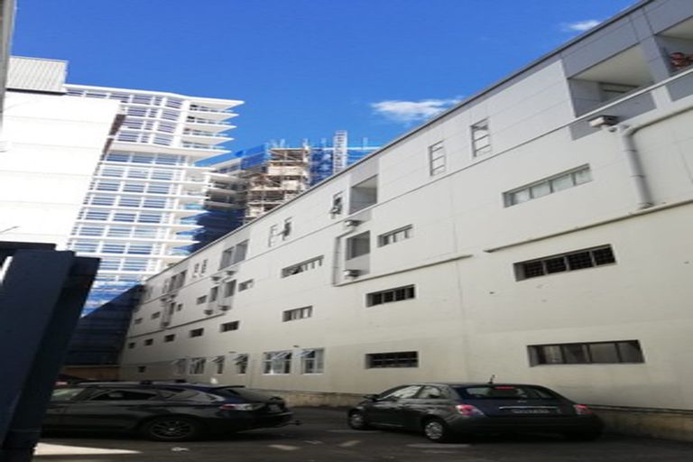 Photo of property in Dixonlane Apartments, 12/7 Feltex Lane, Te Aro, Wellington, 6011