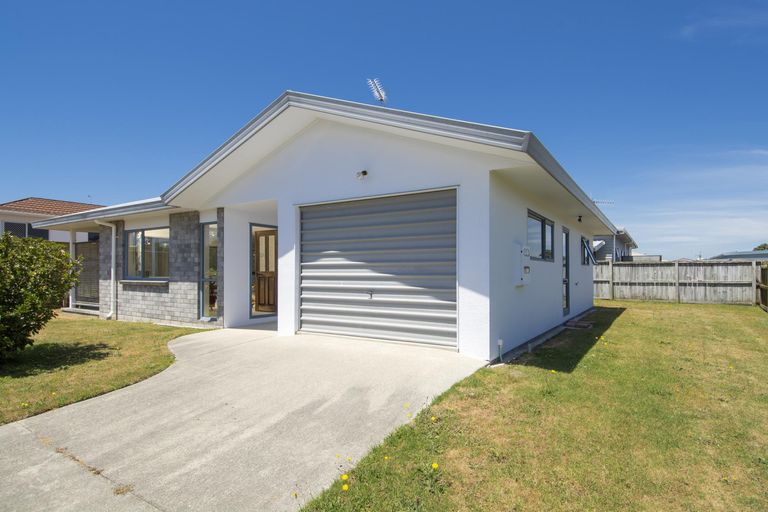 Photo of property in 16 Kaimanawa Street, Mount Maunganui, 3116