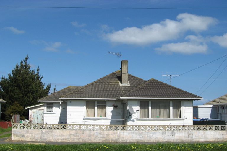 Photo of property in 39 Akatea Street, Gonville, Whanganui, 4501