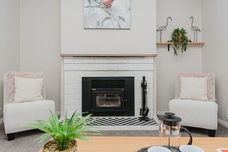 Photo of property in 21 Jellicoe Drive, Hamilton East, Hamilton, 3216