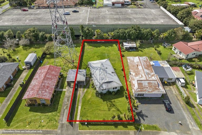 Photo of property in 10 Bland Place, Otara, Auckland, 2023