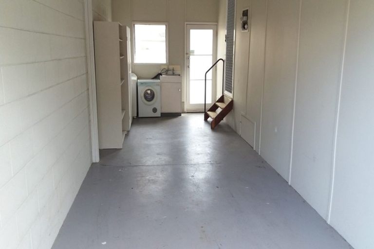 Photo of property in 4/57 Symonds Street, Onehunga, Auckland, 1061