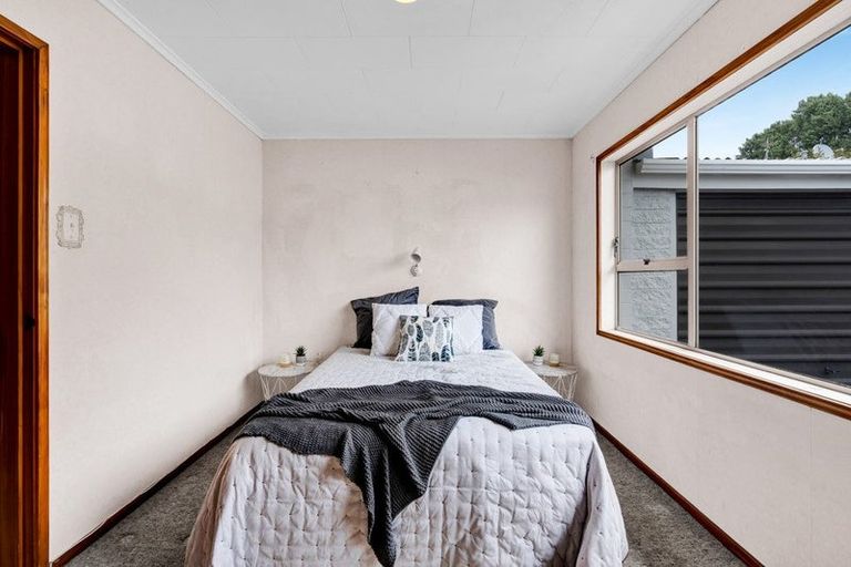 Photo of property in 2/41 Record Street, Fitzroy, New Plymouth, 4312