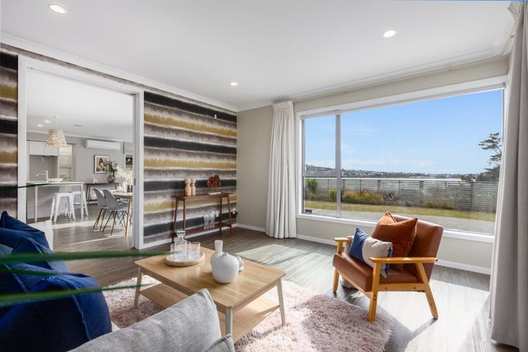 Photo of property in 2 John Burke Drive, Aotea, Porirua, 5024