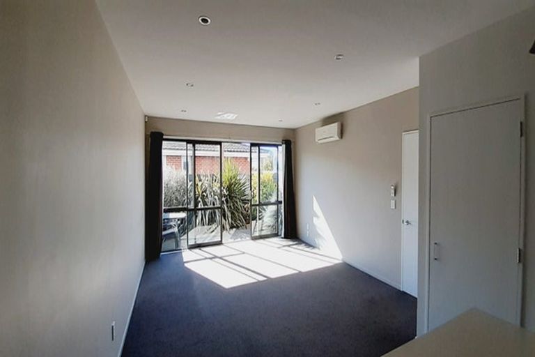 Photo of property in 477a Manchester Street, St Albans, Christchurch, 8014