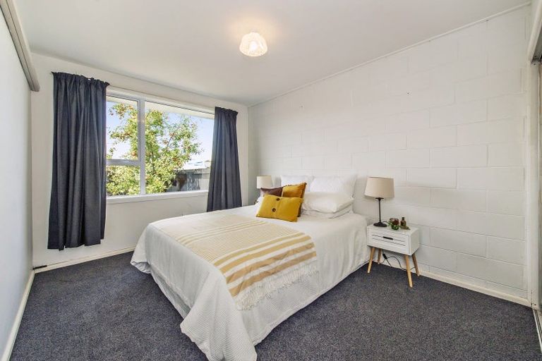 Photo of property in 11/20a Dickson Crescent, Hornby, Christchurch, 8042