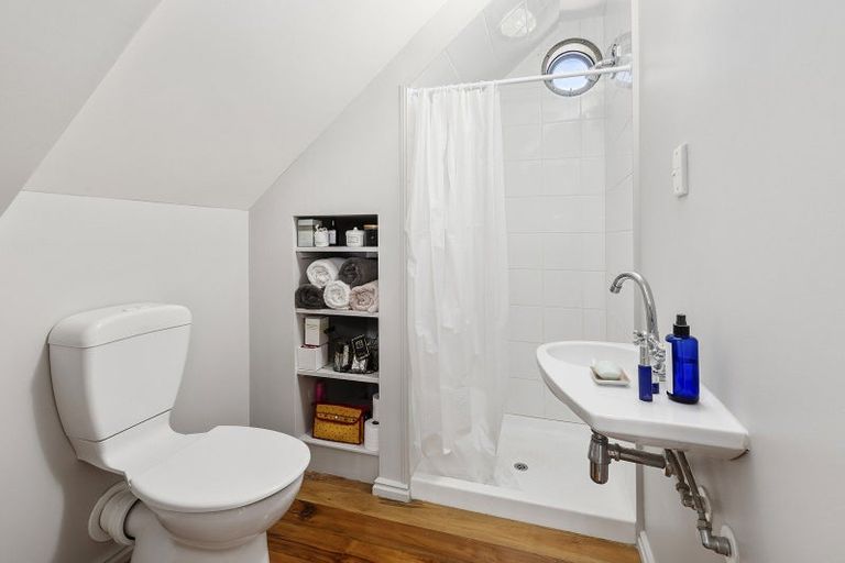 Photo of property in 86a Volga Street, Island Bay, Wellington, 6023