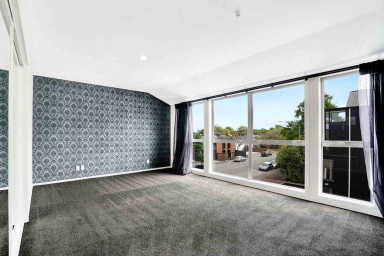 Photo of property in 1/86 Springfield Road, St Albans, Christchurch, 8014