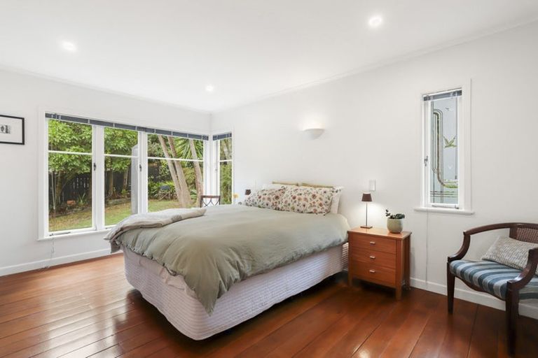 Photo of property in 235a Titirangi Road, Titirangi, Auckland, 0604