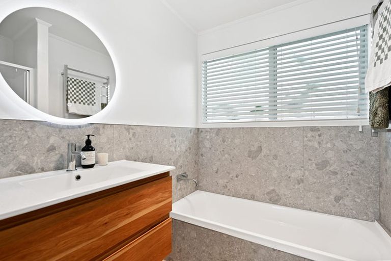 Photo of property in 5 Homestead Place, Glenview, Hamilton, 3206