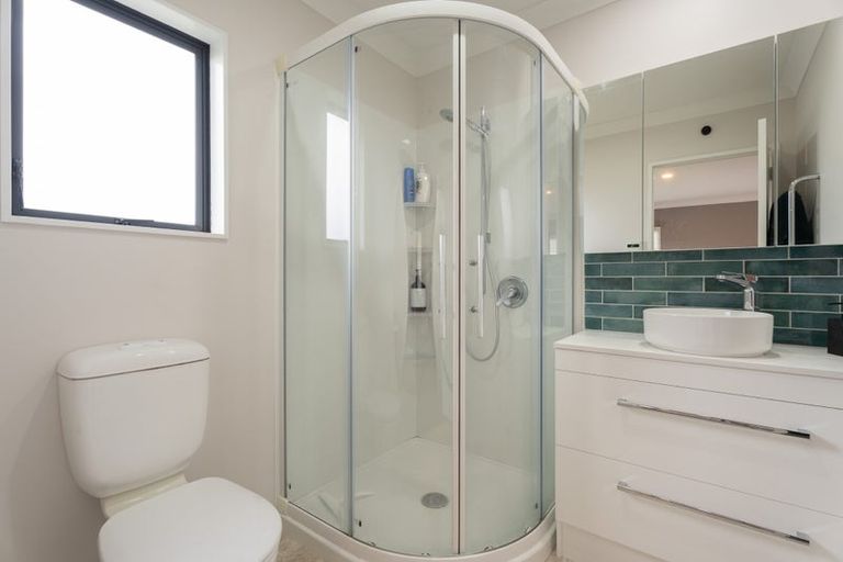 Photo of property in 49 Erlestoke Crescent, Churton Park, Wellington, 6037