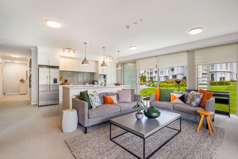 Photo of property in 166 Eaves Bush Parade, Orewa, 0931