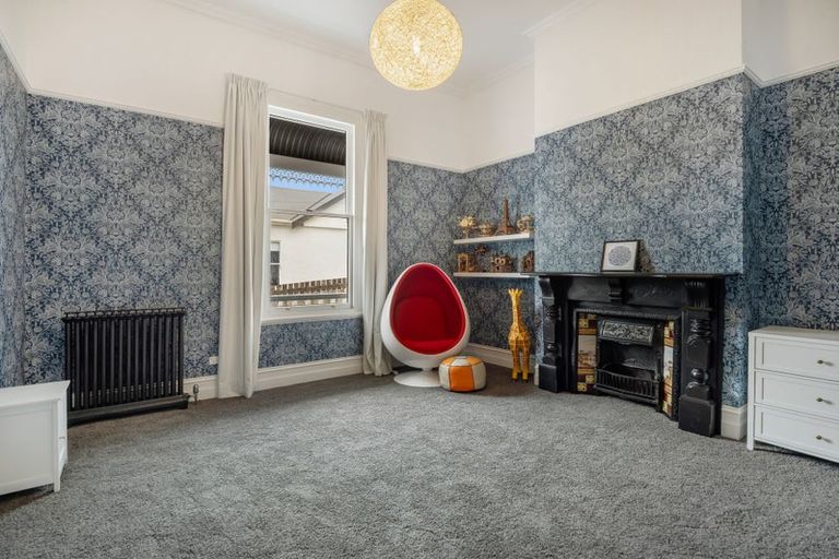 Photo of property in 19 Wharfe Street, South Hill, Oamaru, 9400