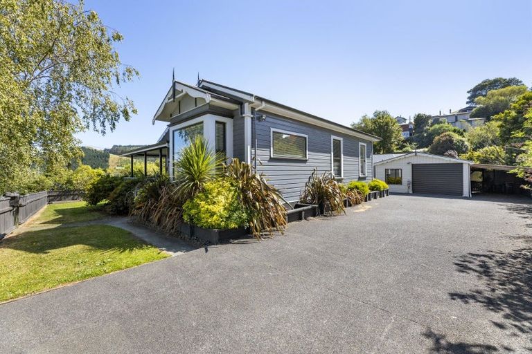 Photo of property in 76 Barr Street, Kenmure, Dunedin, 9011