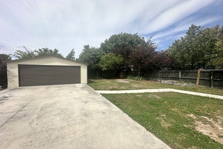 Photo of property in 34 Pembroke Street, Avondale, Christchurch, 8061