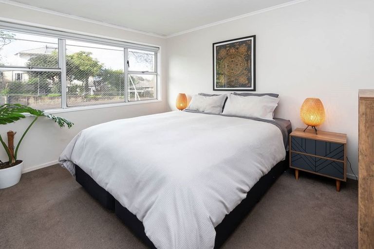 Photo of property in 2/35 Patons Road, Howick, Auckland, 2014