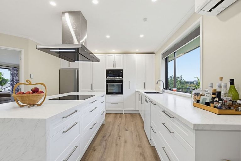 Photo of property in 39a Max Short Drive, Pukekohe, 2120