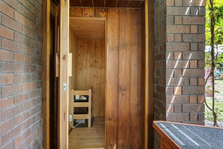 Photo of property in 190 Amberley Beach Road, Amberley, 7481