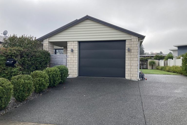 Photo of property in 4 Saint Pauls Drive, Brookfield, Tauranga, 3110