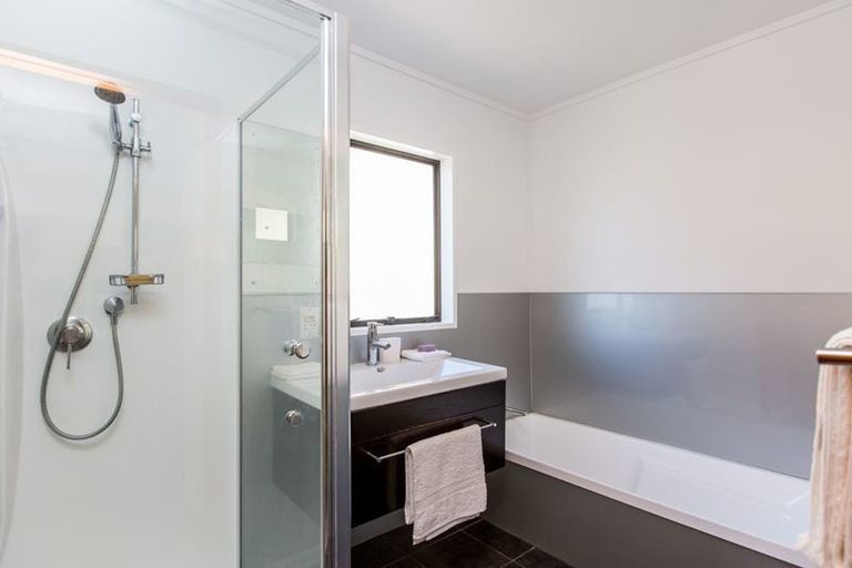 Photo of property in 51a Middleton Road, Upper Riccarton, Christchurch, 8041