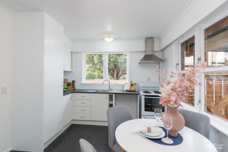 Photo of property in 1/564 Fergusson Drive, Trentham, Upper Hutt, 5018