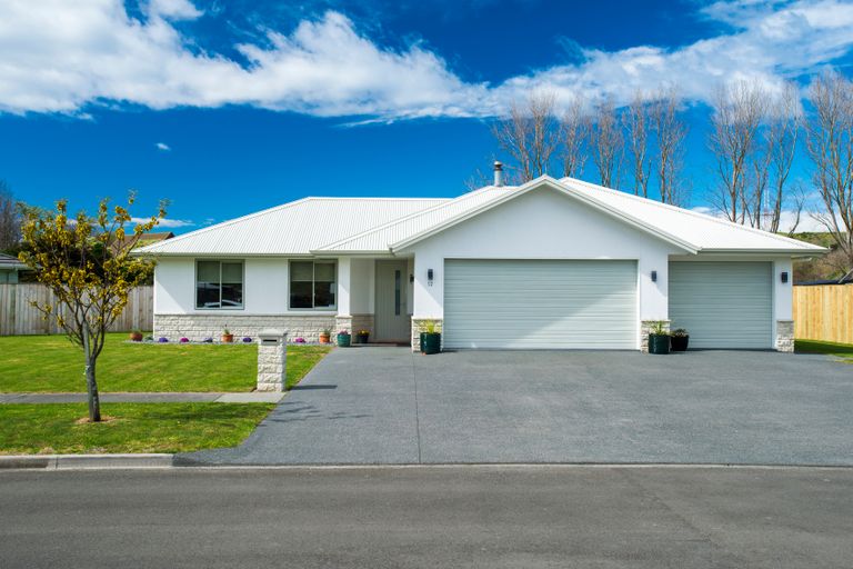 Photo of property in 52 Hamilton Drive, Wainui, Gisborne, 4010