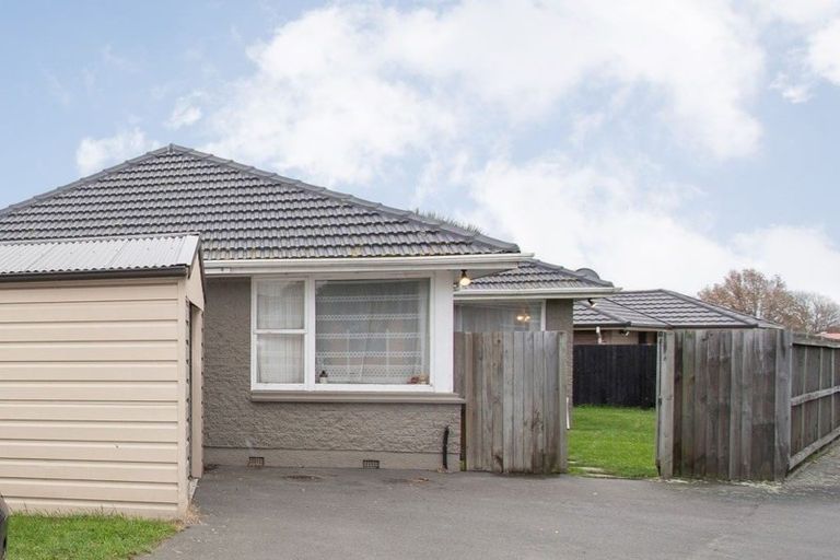 Photo of property in 157 Wainoni Road, Avondale, Christchurch, 8061