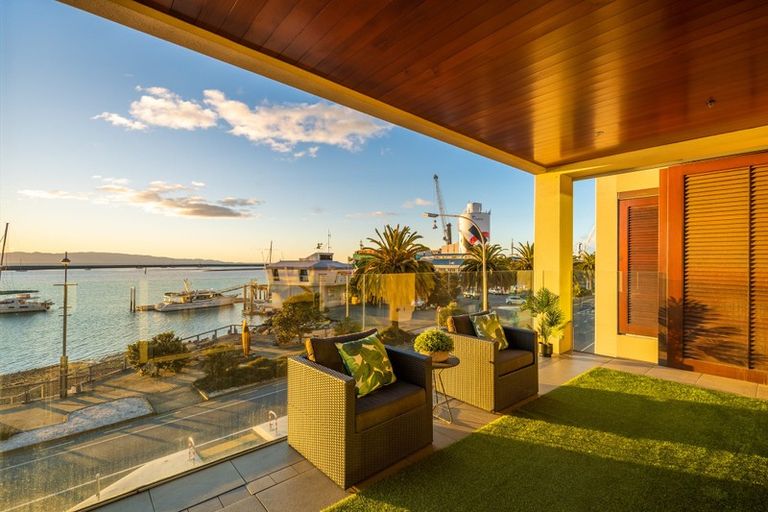 Photo of property in Quay Apartments, 104/283 Wakefield Quay, Stepneyville, Nelson, 7010