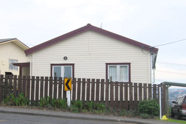 Photo of property in 67 Don Buck Road, Massey, Auckland, 0614