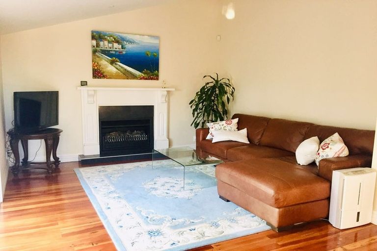 Photo of property in 48d Awaruku Road, Torbay, Auckland, 0630