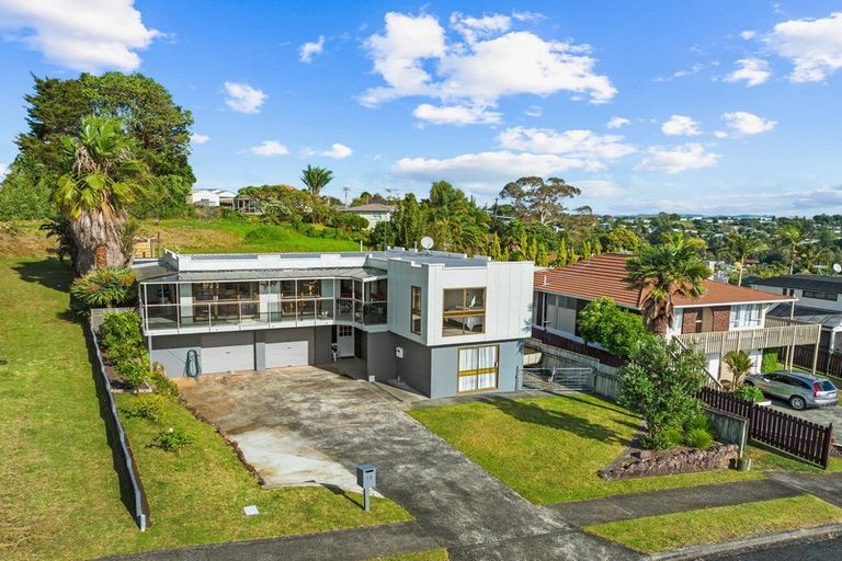 Photo of property in 19 Raumati Crescent, Onerahi, Whangarei, 0110